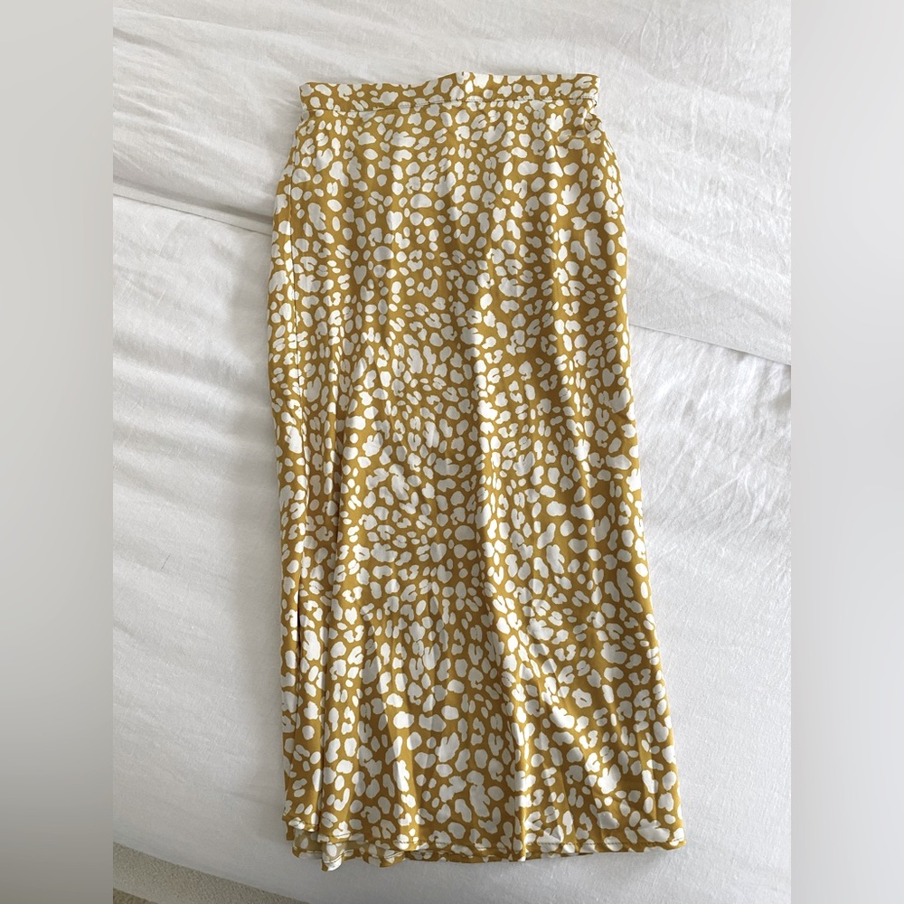 yellow cheetah midi pencil skirt